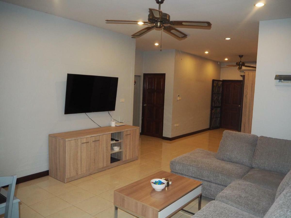 Beautiful 3 Bedroom Garden Villa Chalong Exterior photo