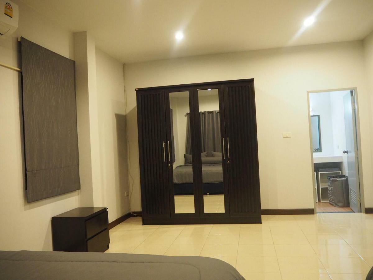 Beautiful 3 Bedroom Garden Villa Chalong Exterior photo